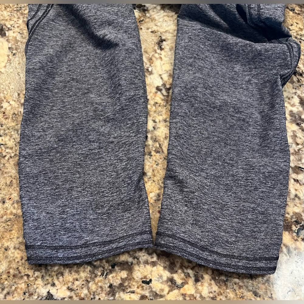 Lululemon Run A Marathon Crop Legging - Picture 9 of 11